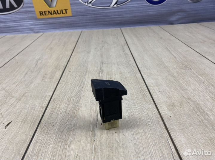 Кнопка багажника Geely emgrand EC7