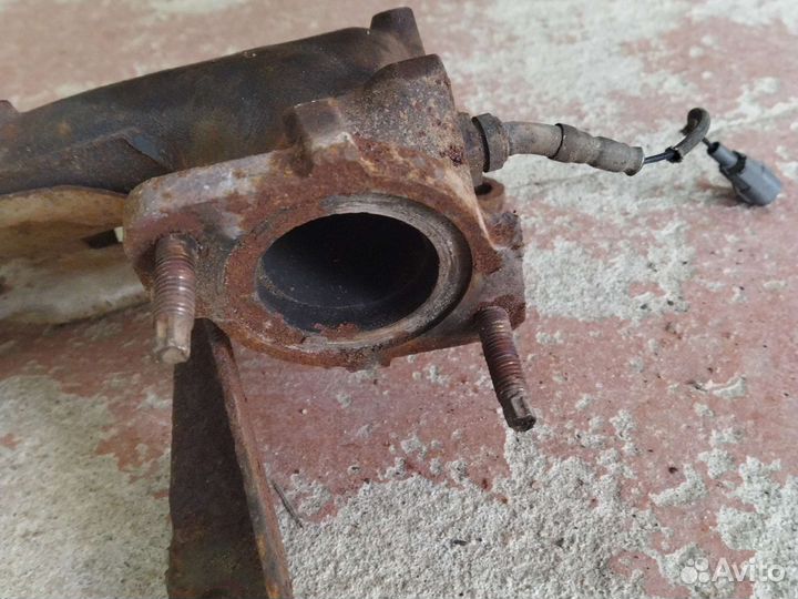 Коллектор выпускной Toyota Sprinter AE100