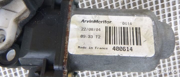 Рено Эспейс 4 стеклоподъемник задний