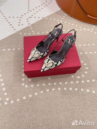 Туфли Valentino