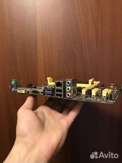 Asus H81M-K (LGA 1150 / DDR3 x2)