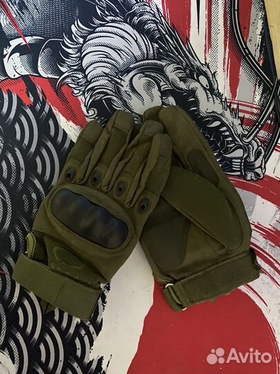 Перчатки тактические