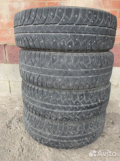 Bridgestone Ice Cruiser 7000 185/65 R15 88E