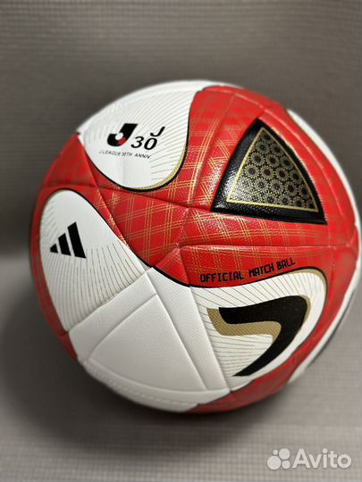 Футбольные мячи в ассортименте