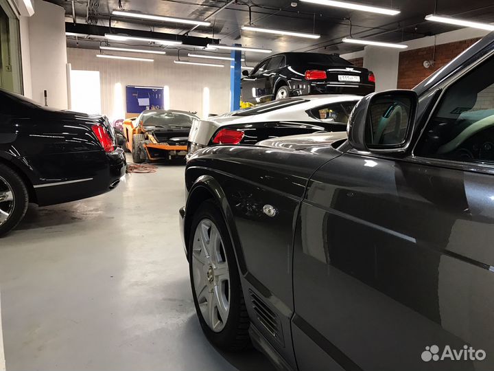 Тормозные колодки передние Lamborghini Urus
