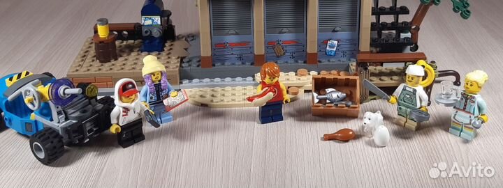 Lego Hidden side (70422)