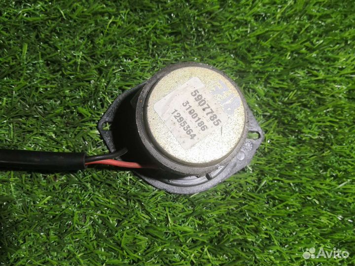 Динамик в заднюю стойку Fiat ulysse 1