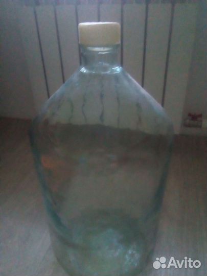 Бутылка стеклянная