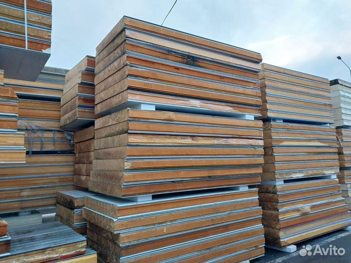 Сэндвич-панели 40000 м2 в наличии