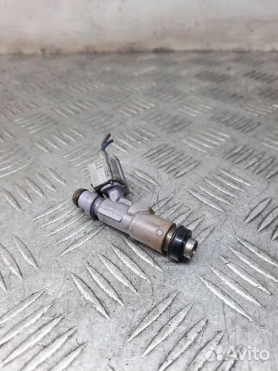 Форсунка Lexus Is200 седан 2.0 1GFE 2004