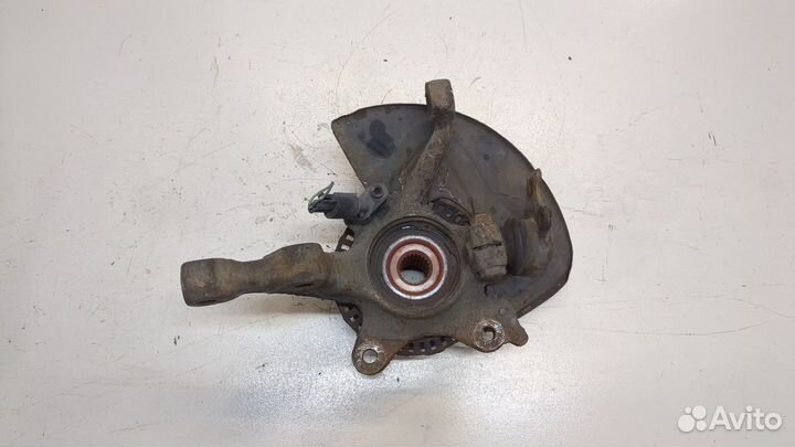 Ступица (кулак, цапфа) Volkswagen Golf 4, 1998