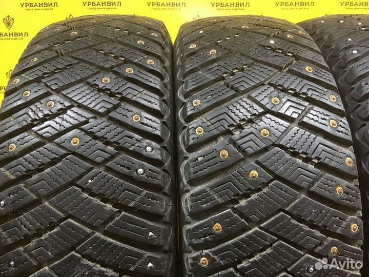 Goodyear Ultragrip Ice Arctic 215/65 R16 98T