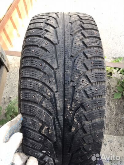 Nokian Tyres Hakkapeliitta 5 275/65 R17