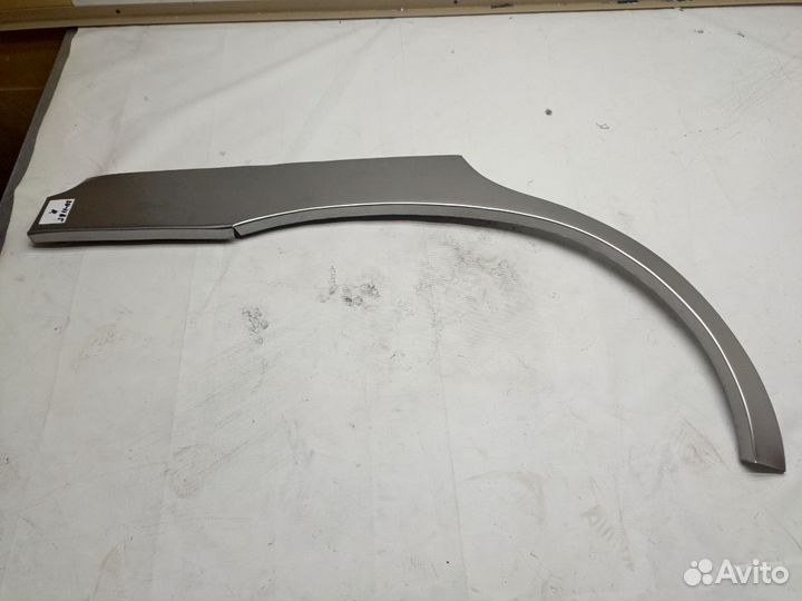 Кузовные арки Toyota Ipsum