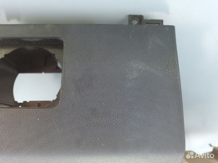 Панель торпеды нижняя левая Skoda Fabia