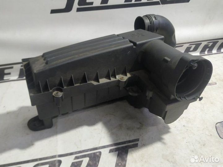 Корпус воздушного фильтра Audi A3 8P 2004—2008