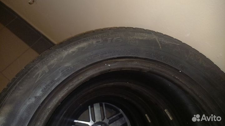 Michelin Primacy HP 215/55 R16 93V