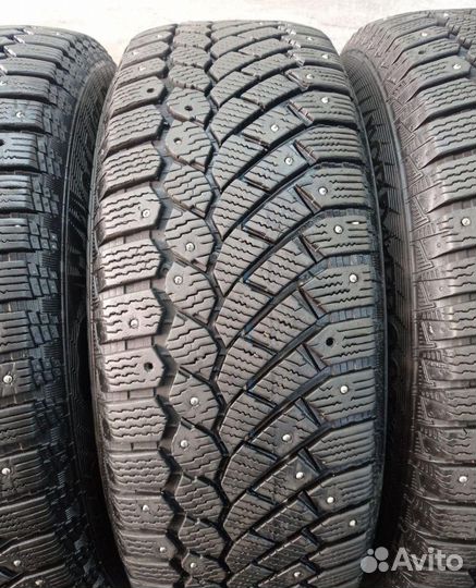 Gislaved Nord Frost 200 SUV 215/65 R16 98W