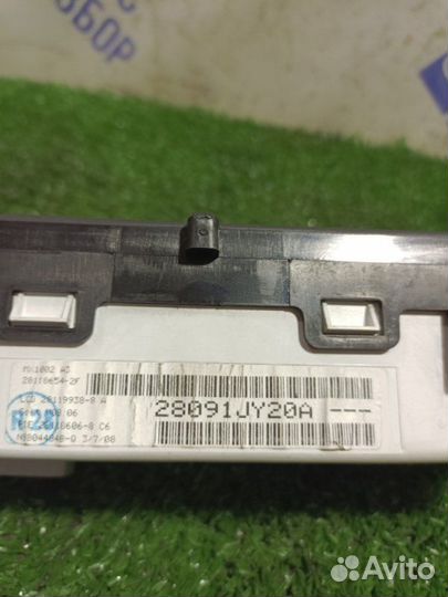 Дисплей Renault Koleos кроссовер 2.5 2TR703 2008