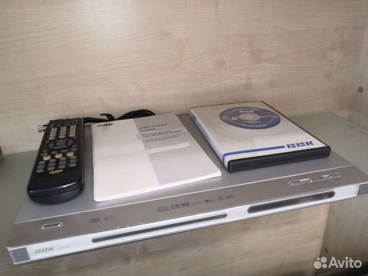 DVD плеер BBK DV966S (с караоке)