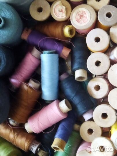 Нитки СССР набор 61шт