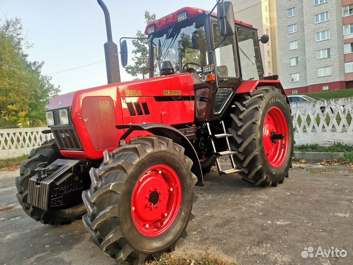 Трактор МТЗ (Беларус) 1221.2, 2022