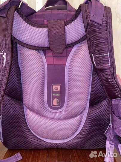 Школьный рюкзак (ранец) для девочки