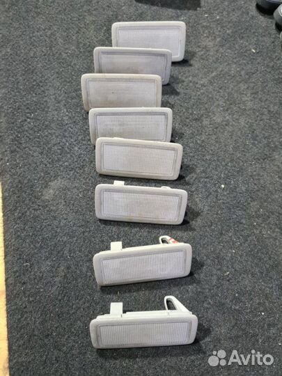 Плафон подсветки салона Toyota Corolla E150 1.6