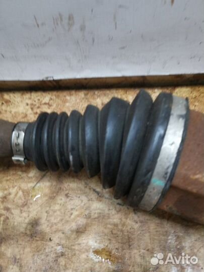 Привод правый Ford Kuga 1 SUV 2.0 TD txda 2012