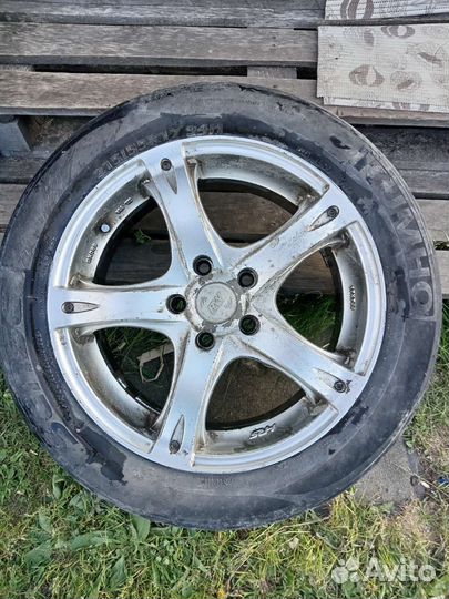 Kumho Sense KR26 215/55 R17