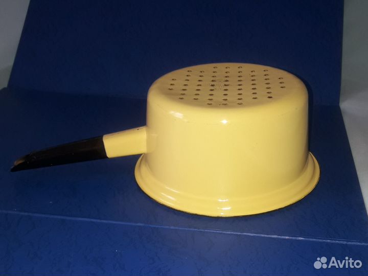 Дуршлаг СССР эмалированный