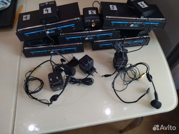 Радио микрофон