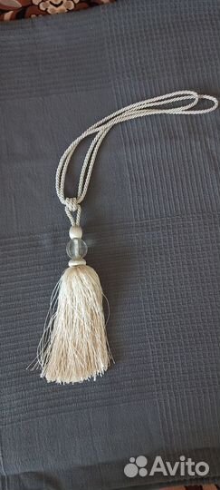 Подхваты д/штор, заглушки-наконечники д/багета