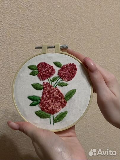 Вышивка на ткани