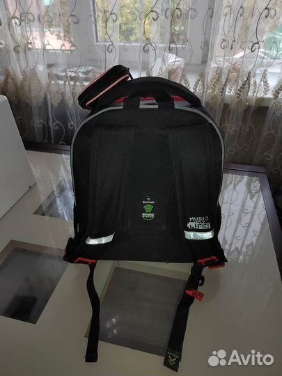 Школьный рюкзак для мальчика