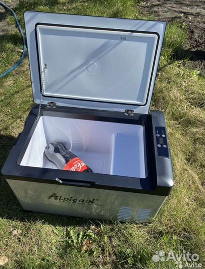 Автохолодильник компрессорный