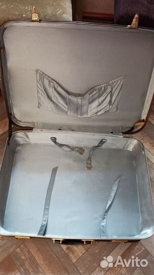 Продается раритетный чемодан