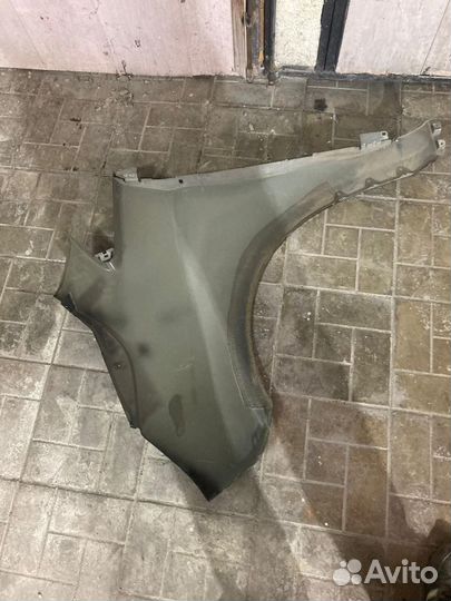 Крыло mercedes v класс