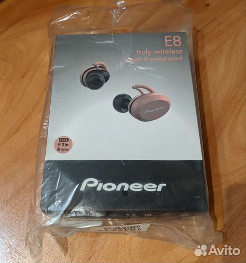 Pioneer E8 Truly Wireless