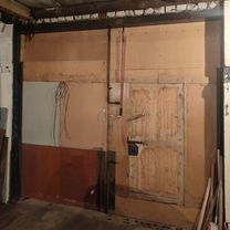 Гараж, > 30 м²