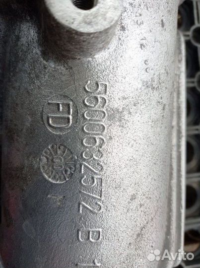 5600632572 Патрубок интеркулера Renault Premium