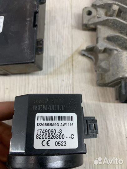 Эбу комплект Renault sandero