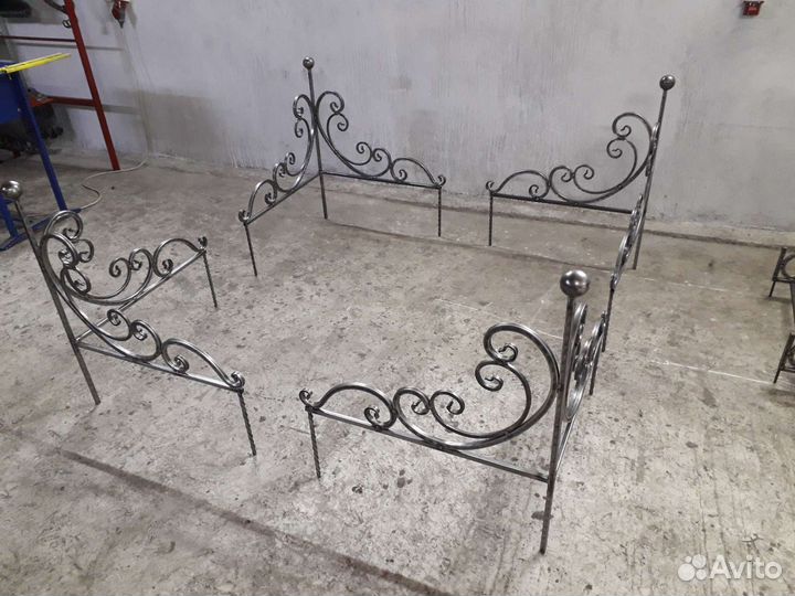 Ритуальные оградки.столики.лавочки