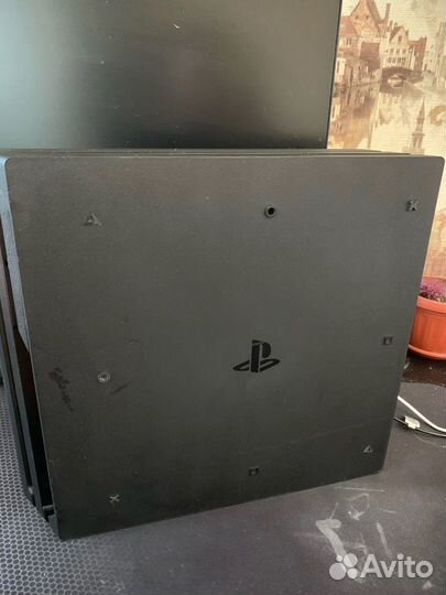 Sony playstation 4 PS4 pro 1tb сuh 7208B