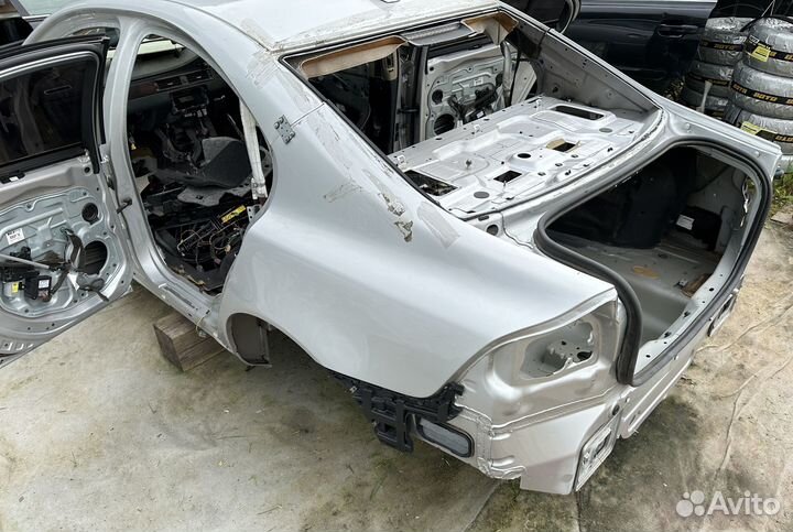 Задняя часть кузова Volvo S80 II