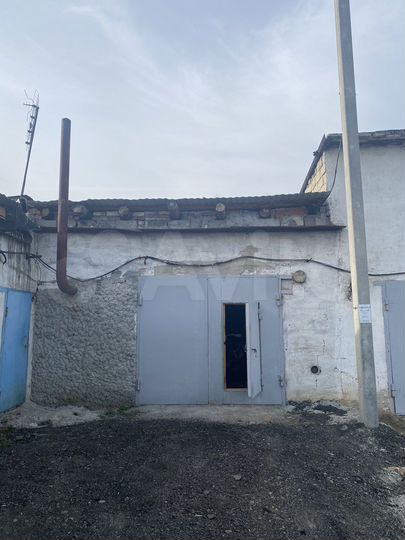 Гараж, > 30 м²