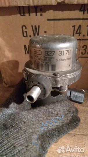 Вакуумный насос VW, audi, porsche cayenne