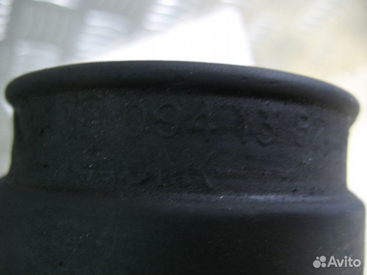 Патрубок воздушного фильтра Mercedes Vito W638