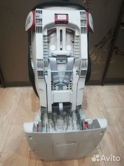 Детское автокресло Britax romer king 2 ls