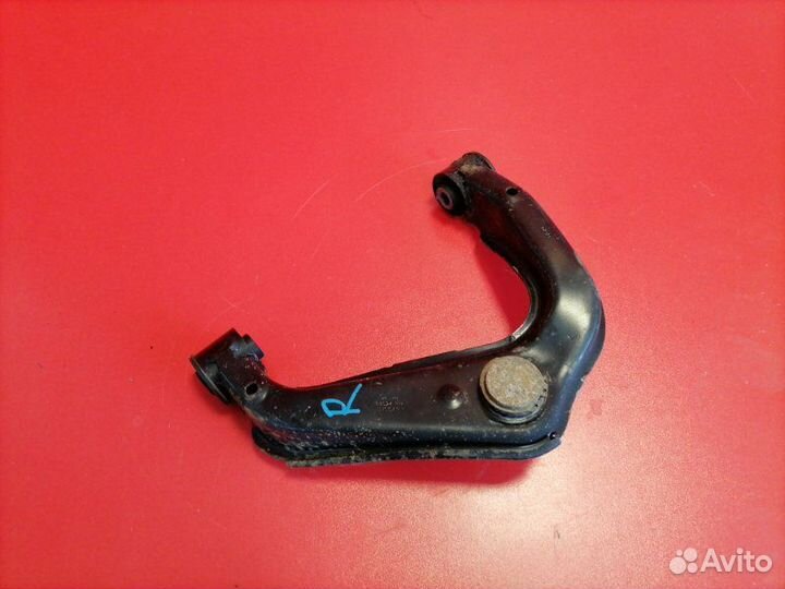 Рычаг подвески верхний передний правый Nissan